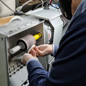 LAVORAZIONE DEL PLANTARE SU MISURA